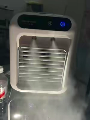 Gracias a este mini aire acondicionado ya no paso más calor en verano#minicoolers #miniaircooler #coolingfan #minicoolingfan #summervibes