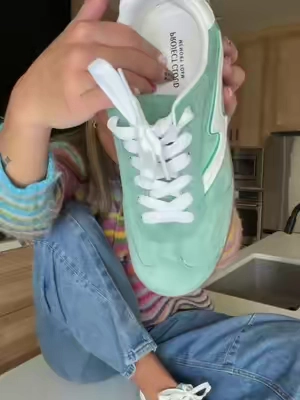 the cutest & comfiest sneakers for fall 🤍