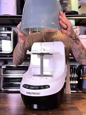 There’s a reason why every new mom wants one of these… #babybrezza #bottlewasher #sterilizer 