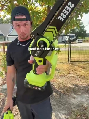 Built in chain tightner is my favorite part! Ain’t a dad out there who wouldn’t love this new model battery powered chainsaw #chainsaw #seese #tiktokshopcreatorpicks #giftsforhim #tooltok @SEESE OS 