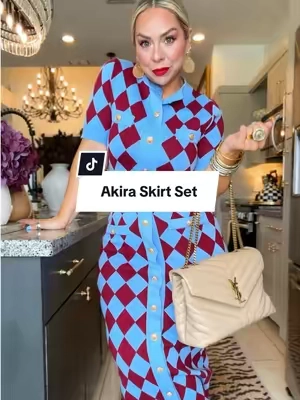 Replying to @Tracy ✨ Your Fashion Bestie the quality, the fit, the colors🔥 @AKIRA nailed it with this one #skirtsets #falloutfits #midsizeoutfits #sohochic 