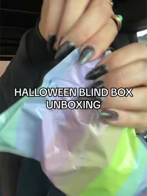 BLIND BOX 1, ME....0. ANOTHER!!!!! @Getahugco 