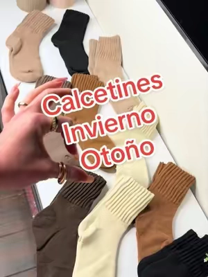 🧦Este año no las compro caras🙂‍↔️😡‼️ 5 pares de calcetines para mujer, de color sólido y altura media pantorrilla. Suaves, cómodos y calientitos, ideales para usar a diario. Fabricados en poliéster y con un diseño casual fácil de combinar. @Yuppa shop #backToSchool #TikTokshopbacktoschool #calcetines #socks 