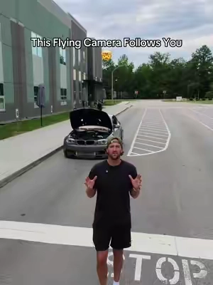 Caption This flying camera is WILD 🤯📸 HOVERAir follows you hands-free and captures smooth aerial footage without needing a traditional drone controller. Perfect for travel, outdoor adventures, family moments, and content creation! #HOVERAir #FlyingCamera #ContentCreator #DroneCamera #TechFinds 