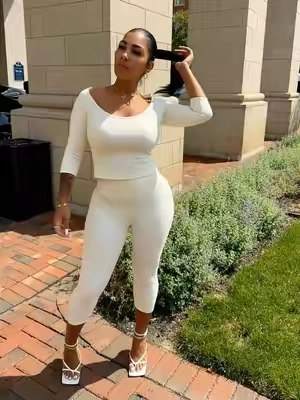 Set 🔗… size large could of did a medium too , 5’4 , 150ish #womensfashion #capriset #tiktokcreatorpicks #2piecesetoutfit 
