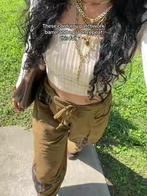‼️ this is the color option ✨yellowgreen✨ in a size medium. ➡️I’m 5’3 & 133….should’ve stuck with my regular size small though. 🤝
