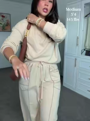 She’s so cute and comfy! #tiktokshopcreatorpicks #TikTokshopbacktoschool #tiktokshopoutfit #twopieceset #falloutfitinspo 