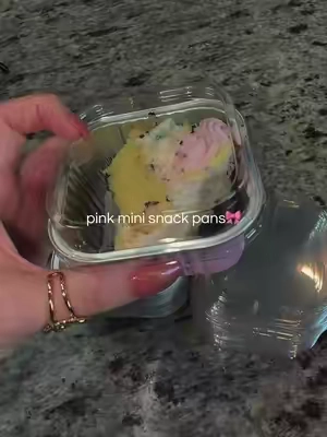 #minicakepan #minipan #snackbowl #snackcontainers #tiktokshopcreatorpicks 