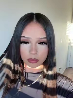 7679975100816329997