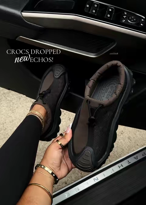 RUN! @Crocs #crocs #crocsecho #crocsnewarrivals 