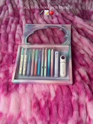The pens that glide when you write! #TikTokshopbacktoschool #sohochic 
