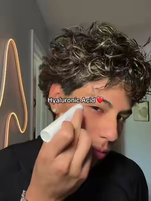 #fyp #skincare #viral #hyaluronicacid #asterwood 