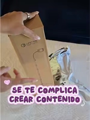 Se te complica crear contenido? Aquí les traigo la solución más revolucionaria 🤭🤭🙌 #jennyclaros #hondureñosenusa🇭🇳🇺🇸 #parati #tripodeparacelular #tripode 