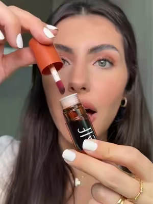 NEW bronzing lip & cheek stains from @e.l.f. Cosmetics !!! #elfcosmetics #eyeslipsface #lipstain #brozner #affordablemakeup 