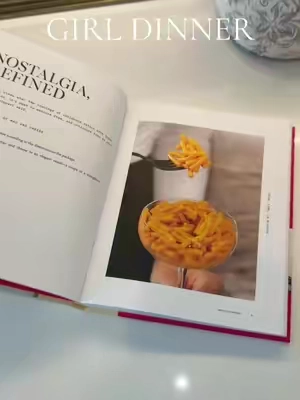 Something the girlies will appreciate 💅🏻 #girldinner #cookbook #giftideasforher #lazymeals #recipes 