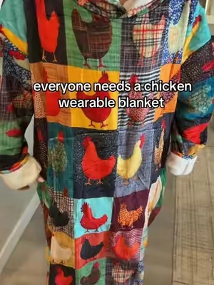 and it has a giant pocket!! 