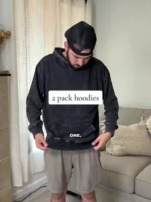 True to size 👏🏻 #mensstyle #menshoodie #mensgift #hoodie #mensgifts 