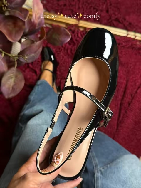 Cushionaire released these classic dress shoes and I’m obsessed 😍 🖤🤌🏼 #cushionaire #cushionaireflats 
