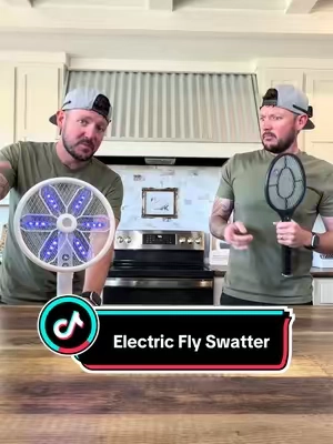 Not only can you swat flies but you can leave on and let them do the hard work too! #flyswatter #electricflyswatter #indoorbugzapper #tiktokshopcreatorpicks 