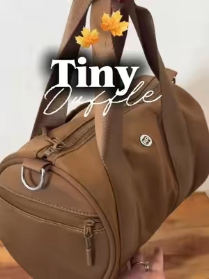 Fall called… and she’s wearing Caramel 🤎🍂 The Tiny Duffle is officially in her autumn era. #IrisAndRainbow #irisarmy #FashionFinds #BagTok #fall 