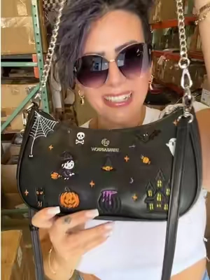 #IrisAndRainbow #irisarmy #BagTok #halloween #FashionFinds 