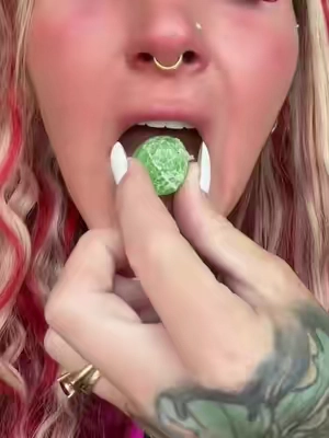#candy #snack #crystalcandy #asmr 