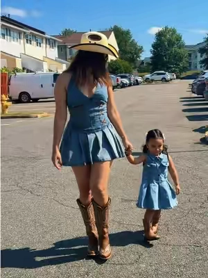 Estamos amando las botas de niños de @Dream Pairs son demasiado lindas, cómodas y ligeras.   Elige tus favoritas desde el carrito naranja y obtendrás descuento + envío gratis.  🇺🇸  #dreampairs #boots #bootsforkidsgirl #kidsboots #cowgirl 