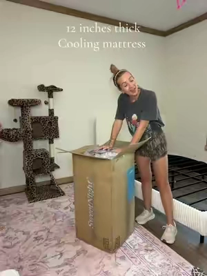 This is so good I want to get it for my husband and I! So comfy!! #matress #coolingmattress 