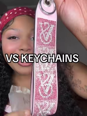 #victoriassecretkeychain #victoriassecret #keychain #tiktokshopcreatorpicks 