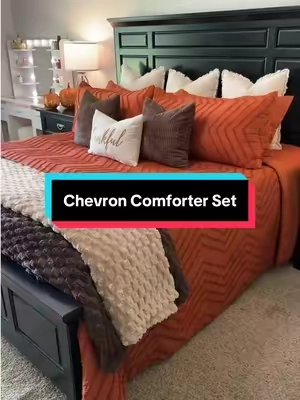 The secret is out! Get a comforter that is OVERSIZED!  #comforter #comforterset #bedding #beddingset #fallbedding 