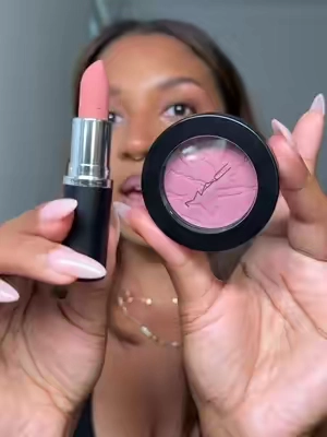 upon further review i think this might not? quite qualify as anti-blush?? idk BUT it’s still more on the understated, muted side of the blush world ok so we have that going for us at least😆 #antiblush #maccosmetics #machoneylove #MACSuperBrandDay #tiktokshopstockup 