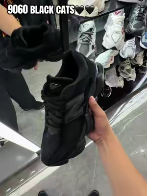 Triple black 9060 new balance😍 #shoegame #comfyshoes #blackshoes #newbalance9060 #gymshoes gifts for