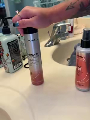 #joico #haircareproducts #curlyhairroutine #curlyhairtips #humidity @vqsandtattoos❌ 