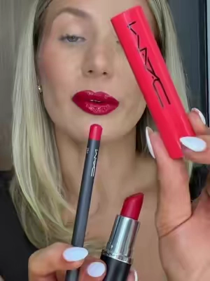 Ruby Woo + Heat Sensor = the perfect red💋🤌🏼✨ @M.A.C Cosmetics Store #lipcombo #redlips #tiktokshopcosmetics #ttsbeautybesties #BeautyTok 
