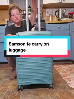 Replying to @moe_bigmom The 🐐  of luggage bags. #luggage #travelbag #carryonbag #luggagebag #traveltips @Samsonite US 
