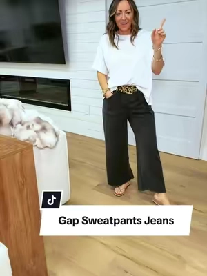 The details on them!! So good 😮‍💨 I’m 5’2” 130 in a Small Petite  #gapsweatpants #sweatpants #sweatpantsoutfit #comfystyle @Gap 