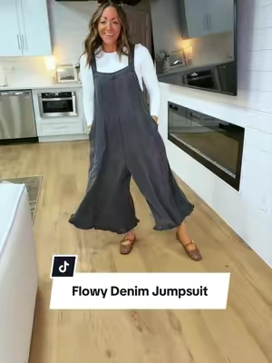 Perfectly oversized 🤌🏼 So easy to dress up or down and works for multiple seasons! I’m 5’2” 127-130 in a Small #jumpsuit #denimjumpsuit #widelegjumpsuit #modestfashion @Imily Bela 