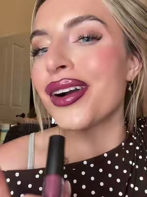 Wooooowwqw @M·A·C Cosmetics I think I'm a changed girlie #liptrio #itgirlliocombo #itgirl #makeupfinds #maclipcombo 