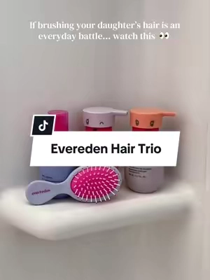 Finally. No more wash day struggle, all clean ingredients and tangle free! @Evereden #evereden #everedenshampoo #kidshaircare #girlmom #tangledhair 