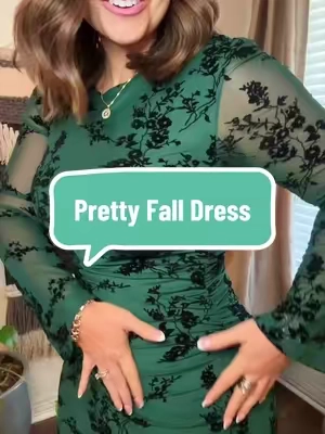 #curvyfashion #midsizefashion #fallweddingguestdress #weddingguestdress #bodycondress 