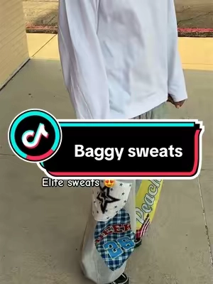 Omg these are tuff #baggysweats #fashiontiktok #sweats #fashioninspo 