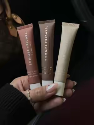 tiktok exclusive 🌙 @Summer Fridays #fallaesthetic #falllips #lippies #summerfridayslipbalm #summerfridayslipbutterbalm 