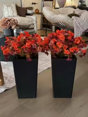 the viral fall planters are back 🍂 #falldecor #fallflowers #fallporchdecor #cozyfall 