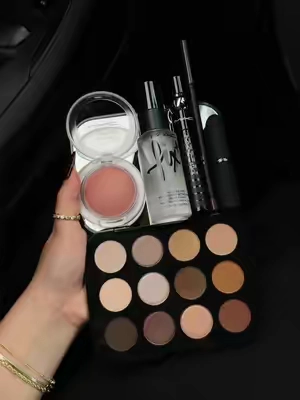 #maccosmetics #fallmakeup #makeup #makeupset 