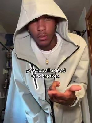 putting yall on #fyp #windbreaker #fashion 