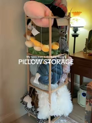 and this storage for stuffed animals & decorative pillows doesn’t help 🧸✨ lol 
