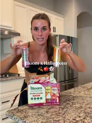 The solution for all the indecisive girls🍂 now you can have both fall flavors !!  #bloom #bloomenergy #energydrinks #fall #pearscare 