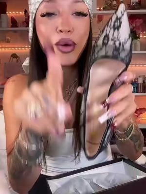 It’s not the price that matters it’s the quality 🫧✨ #tiktokshopcreatorpicks #shoes #highheels #pumps 