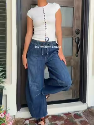 wearing a small in both 🫶🏻 #outfitinspo #gap #edikted #cutetops #barreljeans 