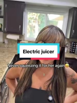 #electricjuicer #orangejuice #kitchengadgets #KitchenHacks #tiktokshopcreatorpicks 